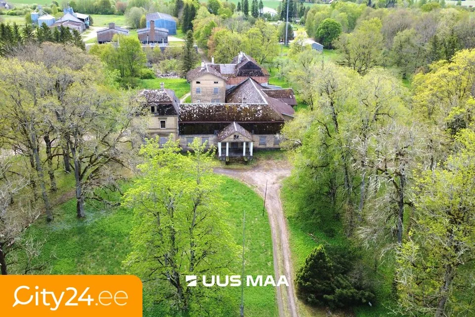 Õhuvaade - Historic Manor Complex in Roela, Lääne-Viru