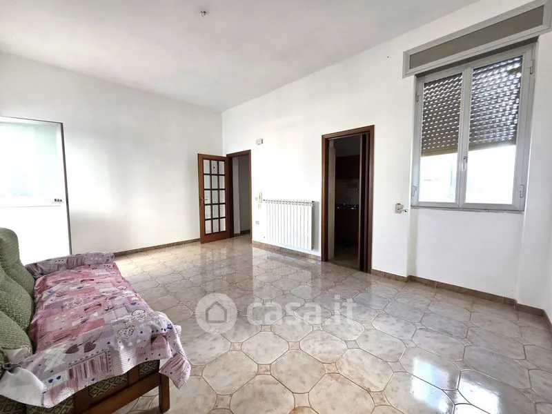 Elutuba - Three-Bedroom Flat with Balcony in Monteiasi