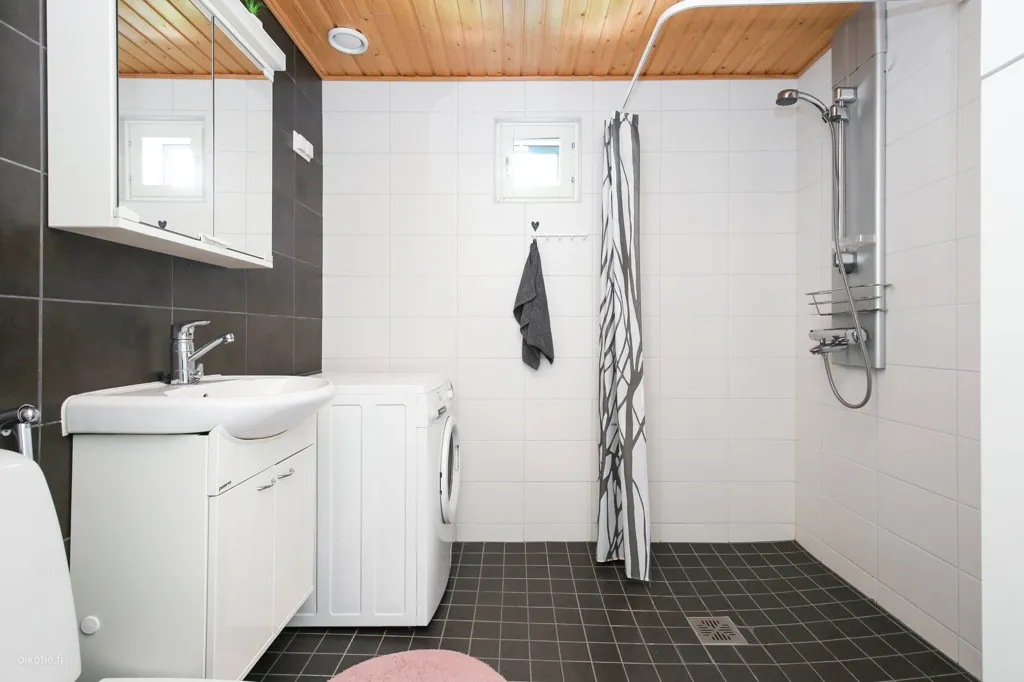 Vannitoad - Modern Apartment with Garden in Espoo