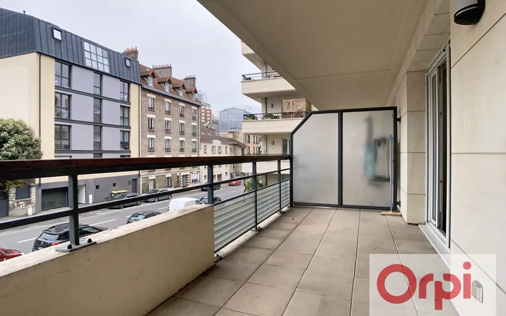 Balcon - Appartement Traversant avec Balcon à Issy-les-Moulineaux