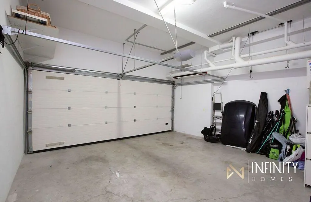 Garage - Duplex with Terrace in La Galea, Getxo