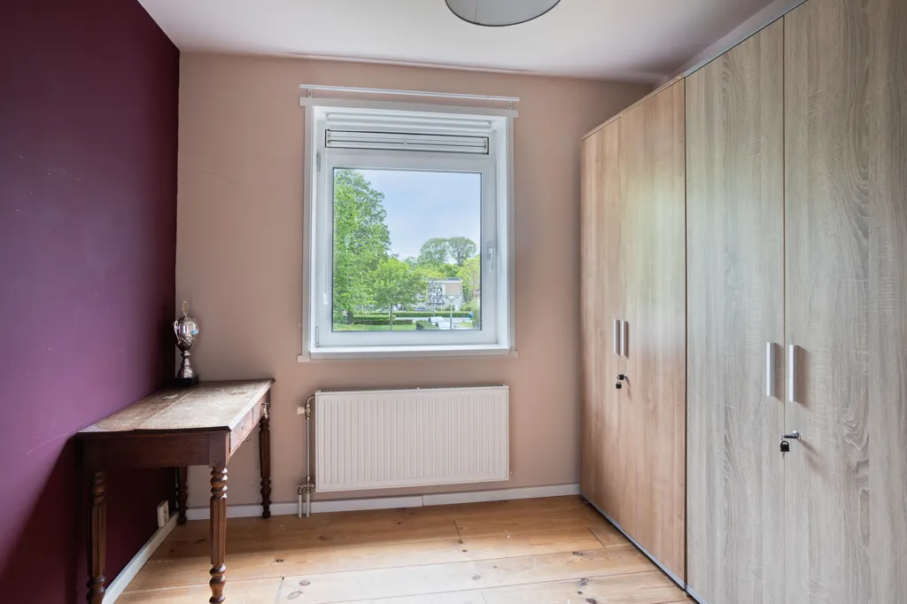 3 magamistoaga maja asukohas Amsterdam