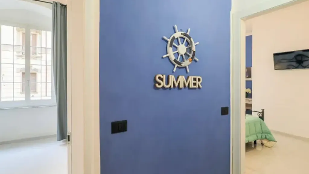 6-room apartment in IT