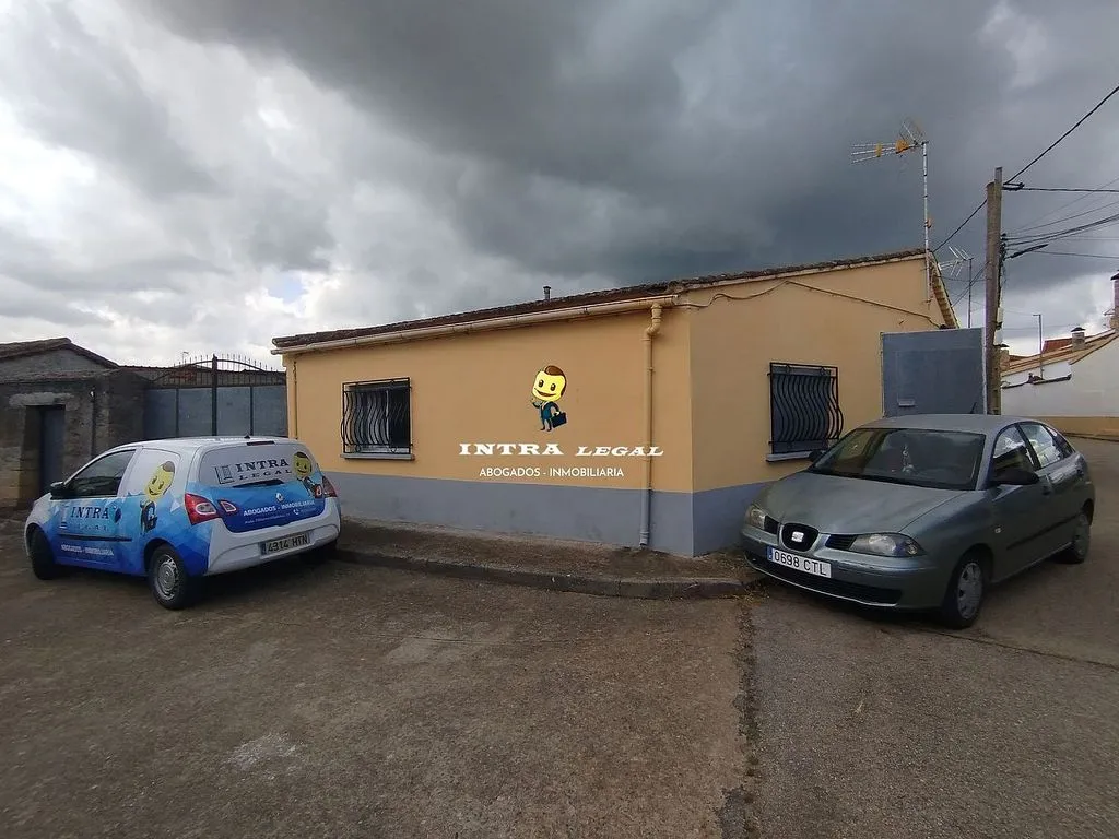 Extérieur - 3-Bedroom House with Chimney in Cabrillas