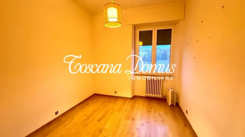 Toad - Rustic Apartment with Terraces in Siena