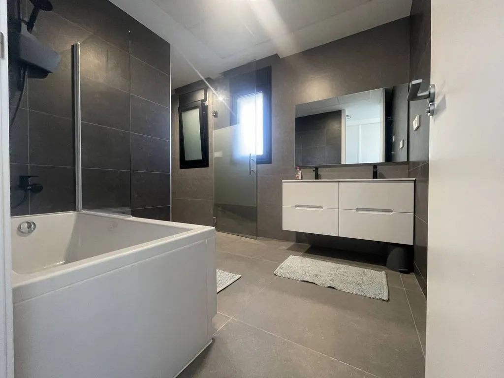 Salles de bain - Luxury Villa with Sea View in Finestrat