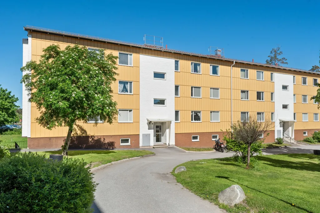 Esterno - One-Bedroom Flat with Parking in Munkmora
