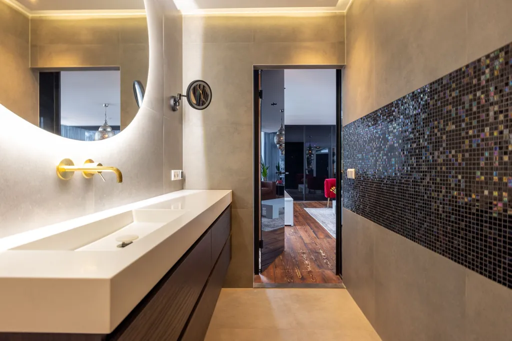 Bathrooms - High-End Industrial Loft with Skyline View in Rotterdam