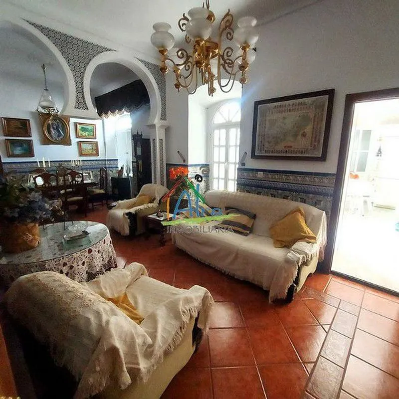 Séjour - Corner Chalet with Two Entrances in Cala, Huelva