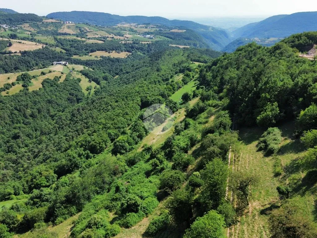 Vue aérienne - Rustic Home with Large Land in Fumane