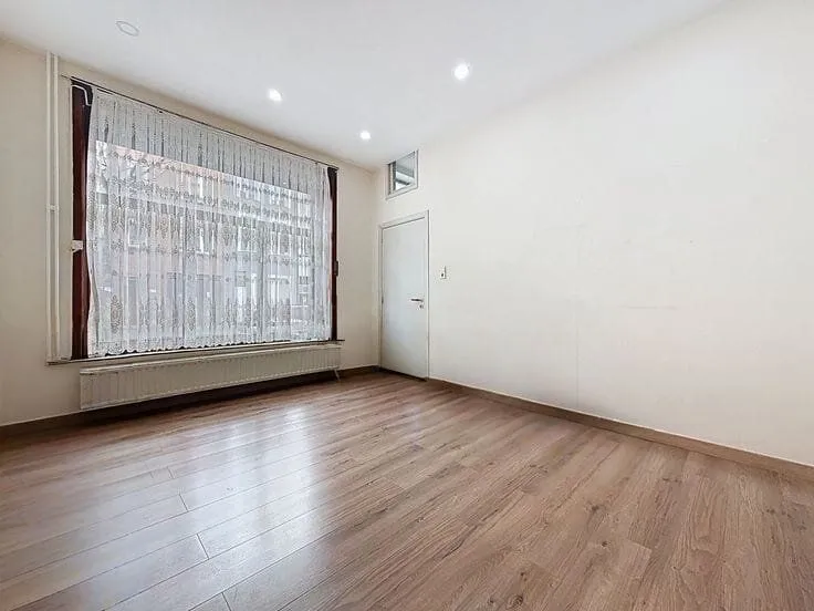 Maison 4 chambres à BE