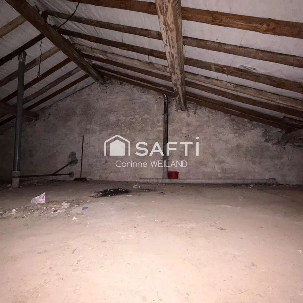 Stanze - 6-Piece House with Potential in Landroff