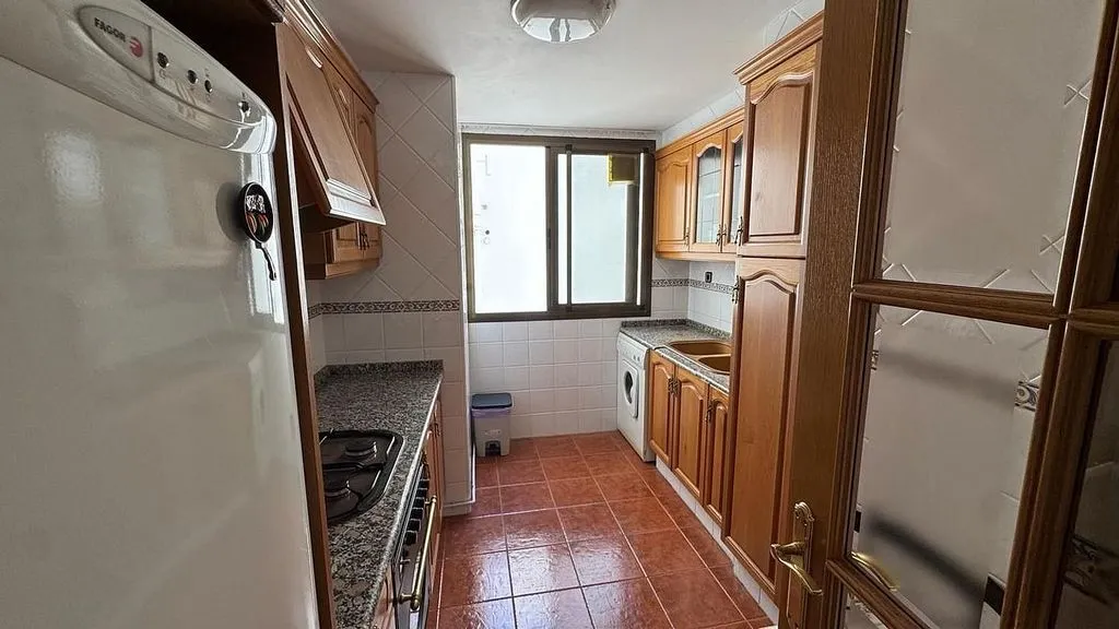 Cuisine - Bright Apartment with Beach Views in Valencia