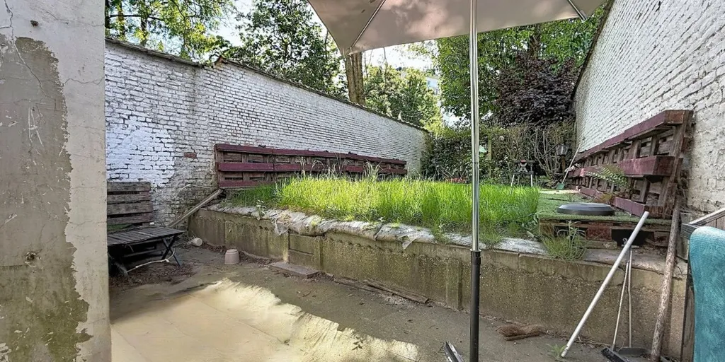 Jardin - Loft à Rénover avec Jardin à Schaerbeek