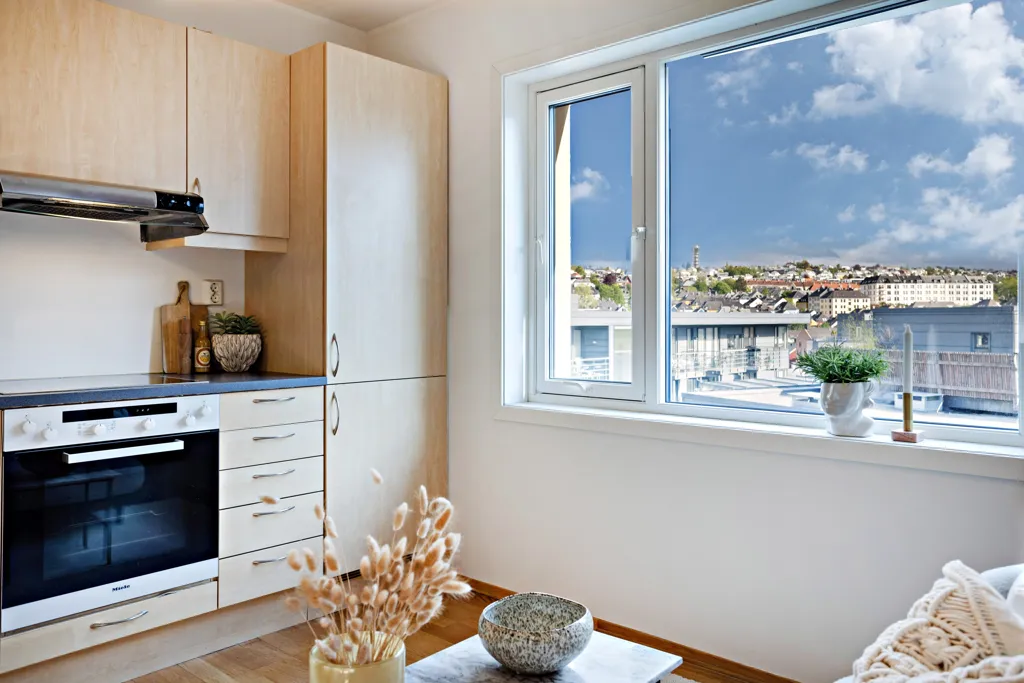 Köök - 4-Bedroom Apartment with Panoramic View in Solside