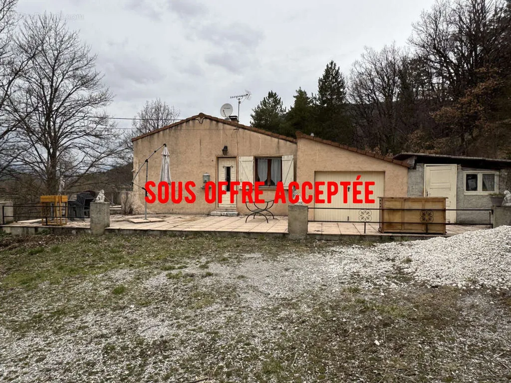 Välivaade - Charming House with Garden near Castellane