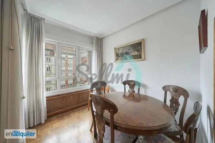 Salle à manger - Furnished Flat in Central Oviedo