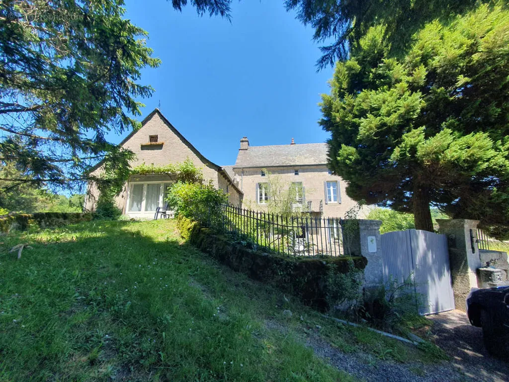 8-room house in Graissac