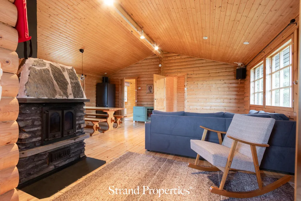 Séjour - Renovated Cabin with Sauna in Urjala