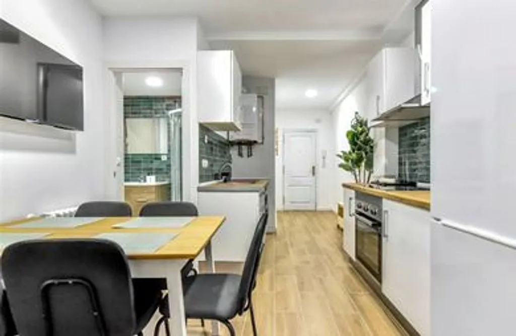 Salle à manger - Furnished Flat with Elevator in Valladolid
