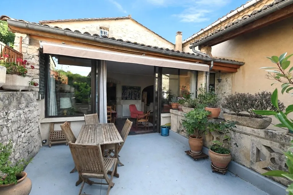 Terrasse - Villa avec Terrasse et Jardin à Uzès