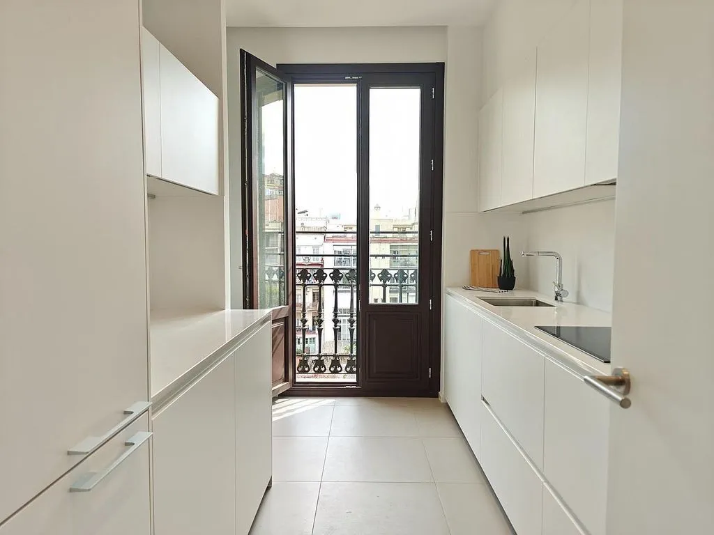 Cuisine - Luxury Apartment in La Dreta de l’Eixample, Barcelona