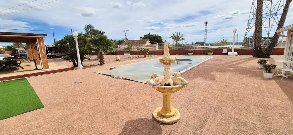 Piscine - Luxury Villa with Pool in Elche, Valencia