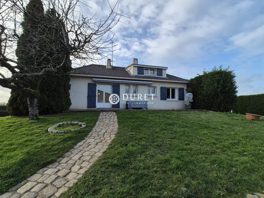 Extérieur - Maison avec Jardin et Terrasse à Montrevault