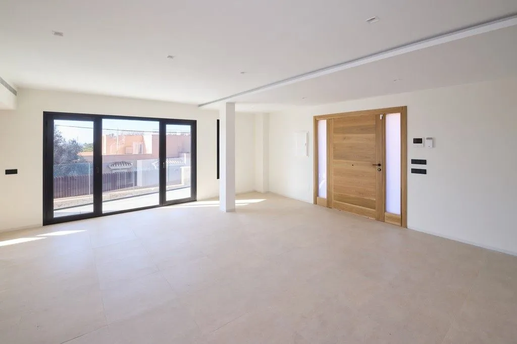Elutuba - Luxury Villa with Pool in Cap Martinet