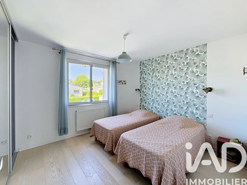 Magamistoad - Traditional House with Pool in Brignais
