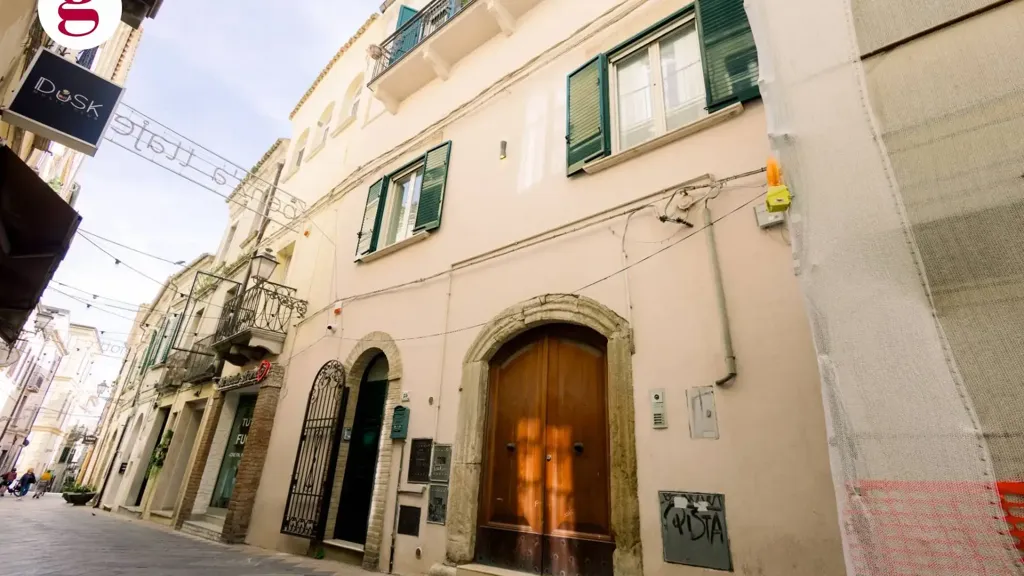 Välivaade - Rustic Villa with Balcony in Vasto