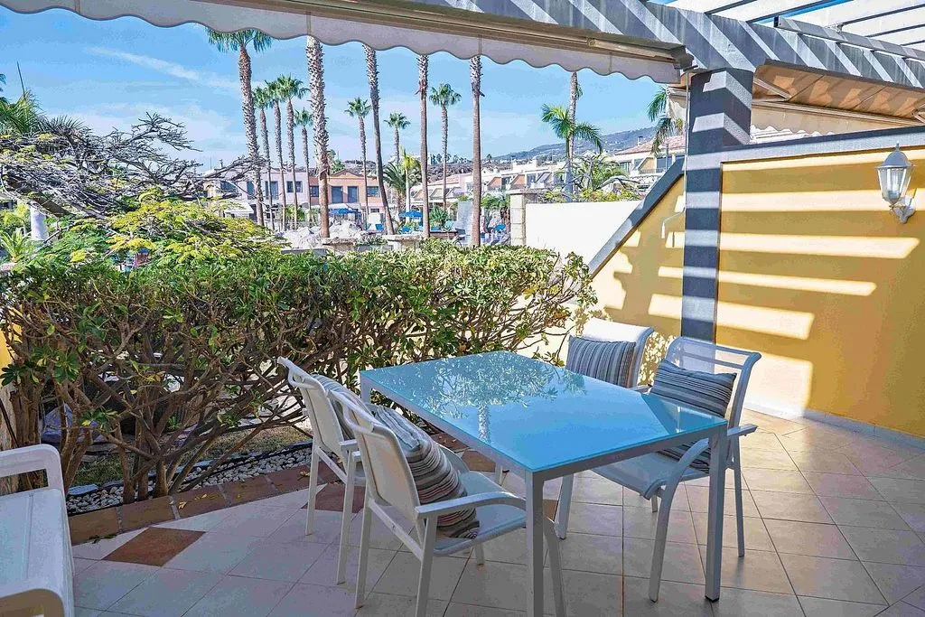 Terrass - Luxury Semidetached House with Sea View in Adeje