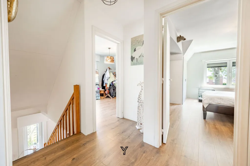 Hallway - Charming House with Garden in Heestert
