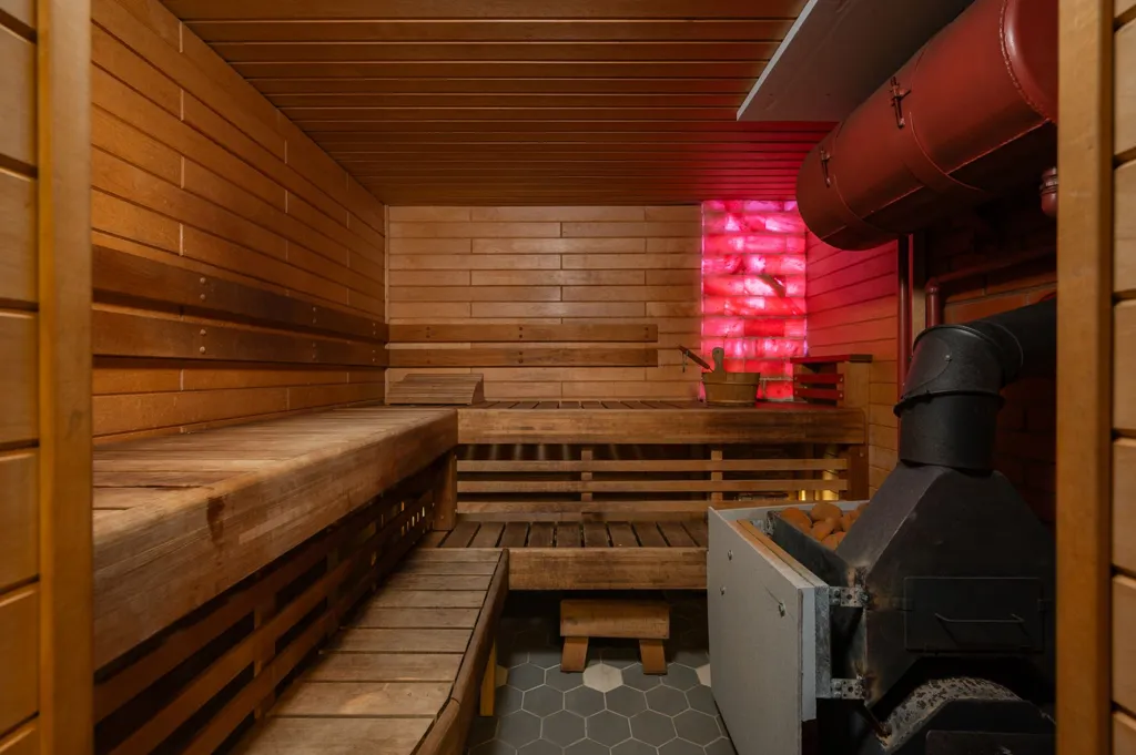 Rooms - Renovated House with Sauna in Mustvee