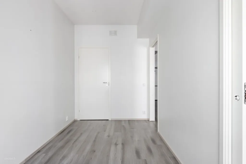 Esik - Modern Apartment with Balcony in Kuopio Centre