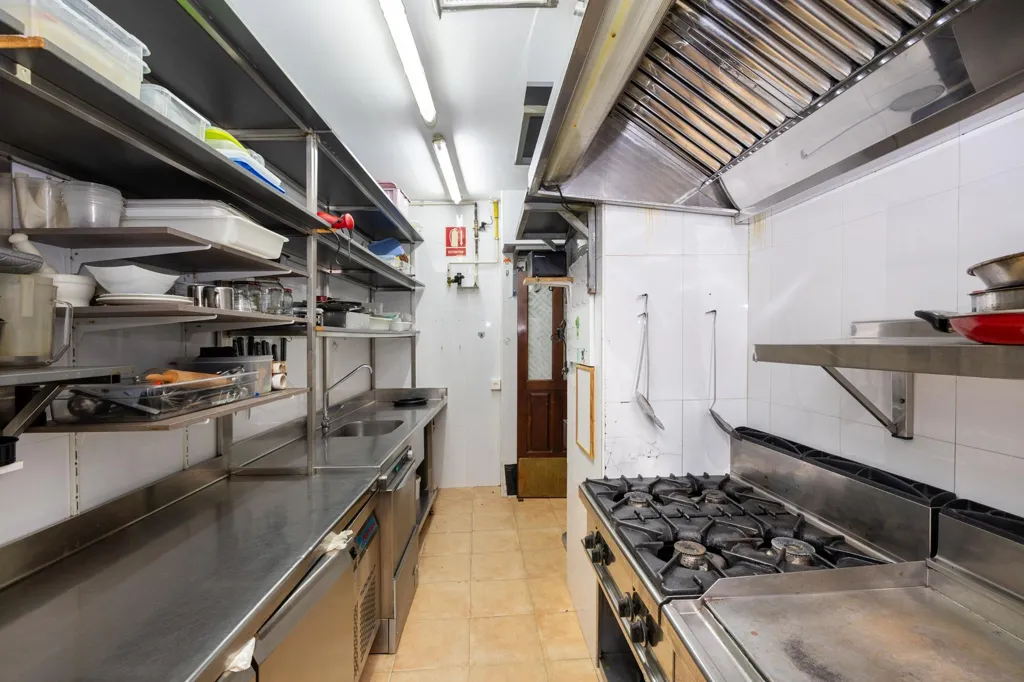 Kitchen - Rehabilitated Building with Terraces in Granada Centre