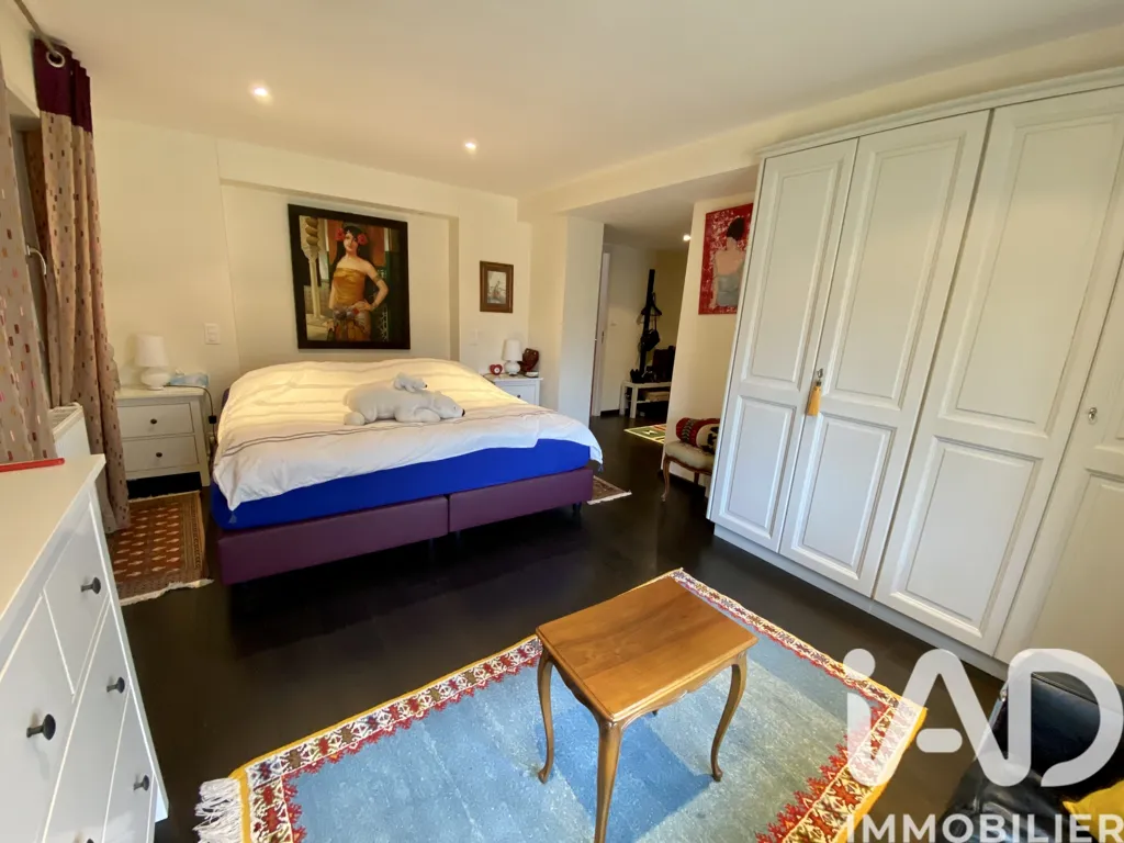 Magamistoad - Atypical Villa with Pool in Bruebach