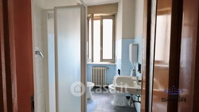 Salles de bain - Four-Bedroom Apartment in Talamona Centre