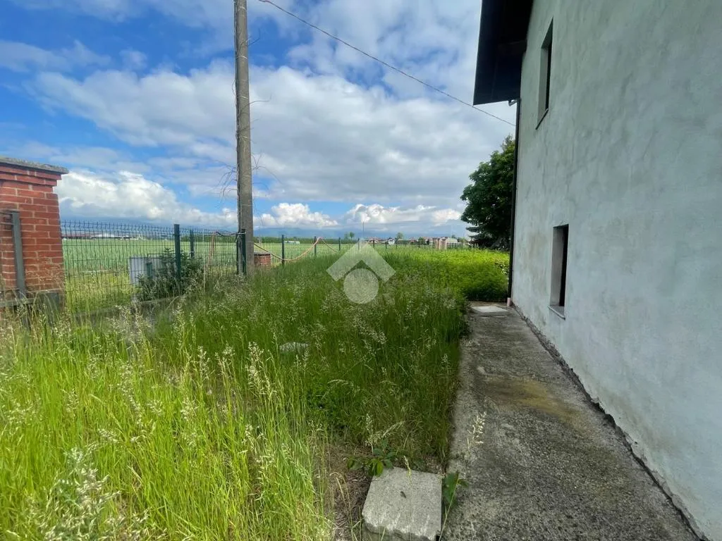 Aed - Semi-detached House with Panoramic View in Cavour