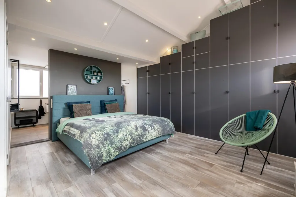 Chambres - Corner Detached House with Jacuzzi in Berghem