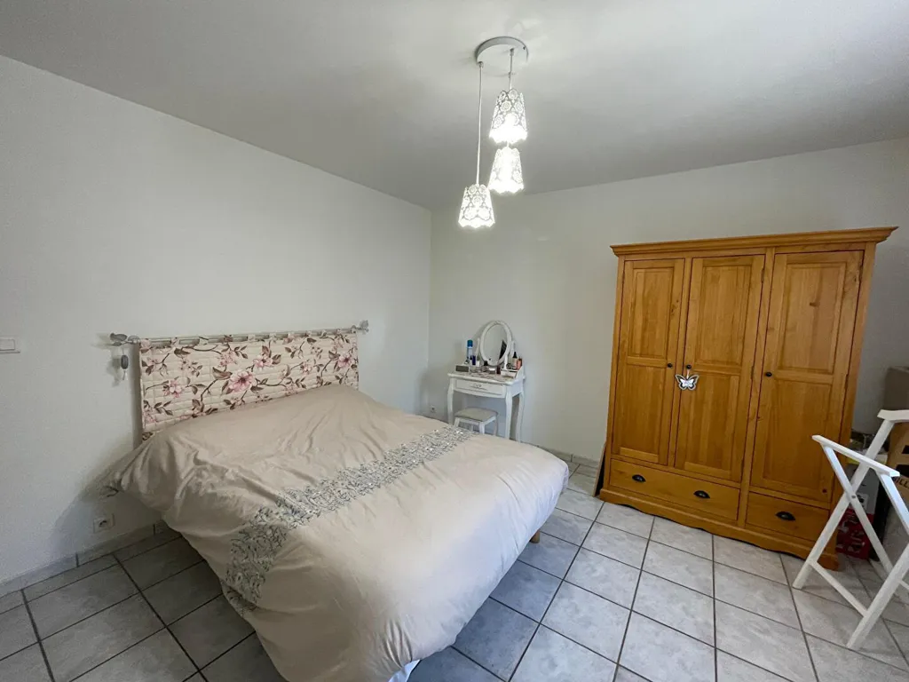 Chambres - Maison de Village avec Terrasse à Molleges