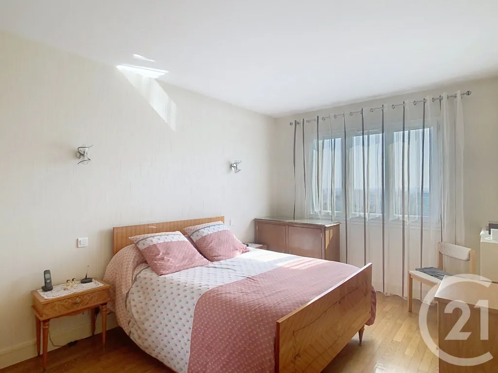 Chambres - Maison Familiale avec Jardin à Thiais