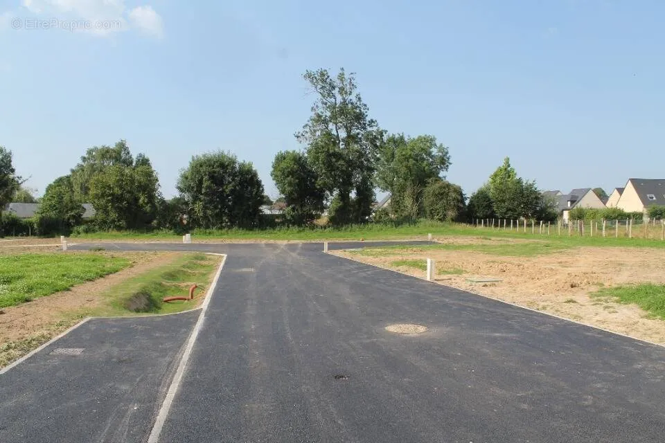 Välivaade - Constructible Plot with Garden in Anquetierville