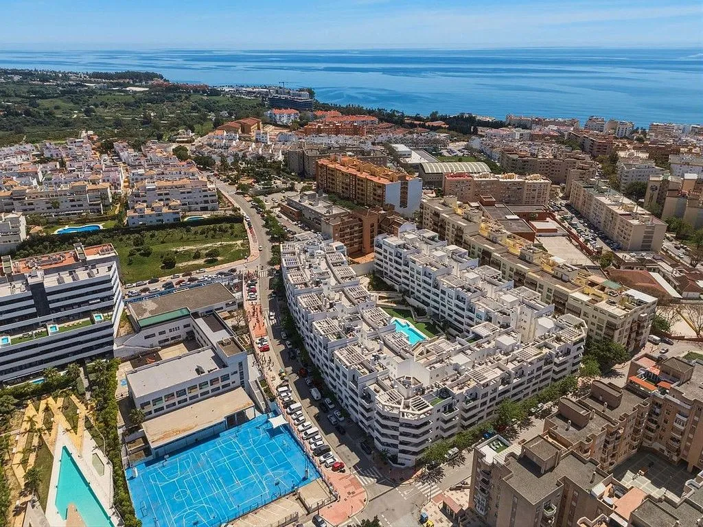 Vista aerea - Penthouse with Pool in Estepona Centre