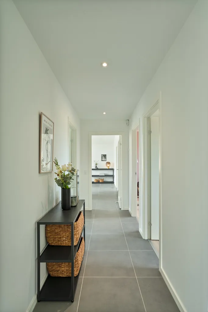 hallway_entrance