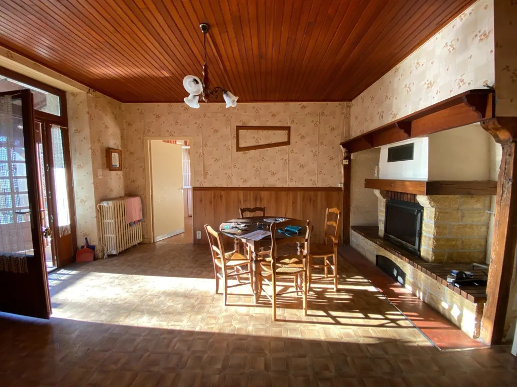 Salle à manger - Ancien Moulin avec Plan d'Eau à Figeac