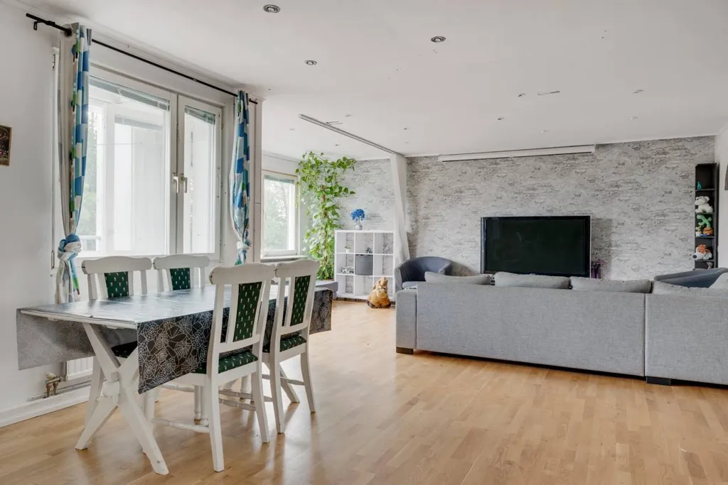 Soggiorno - Apartment with Balcony in Almvik, Malmö