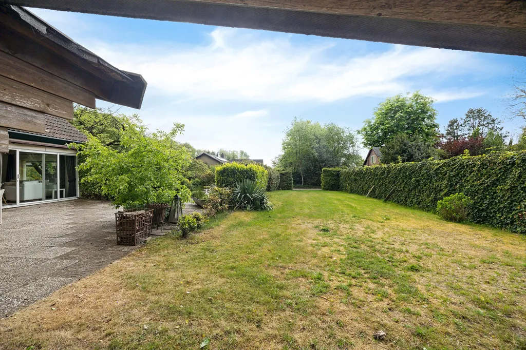 Aed - Semi-Bungalow with Carport in Havelte