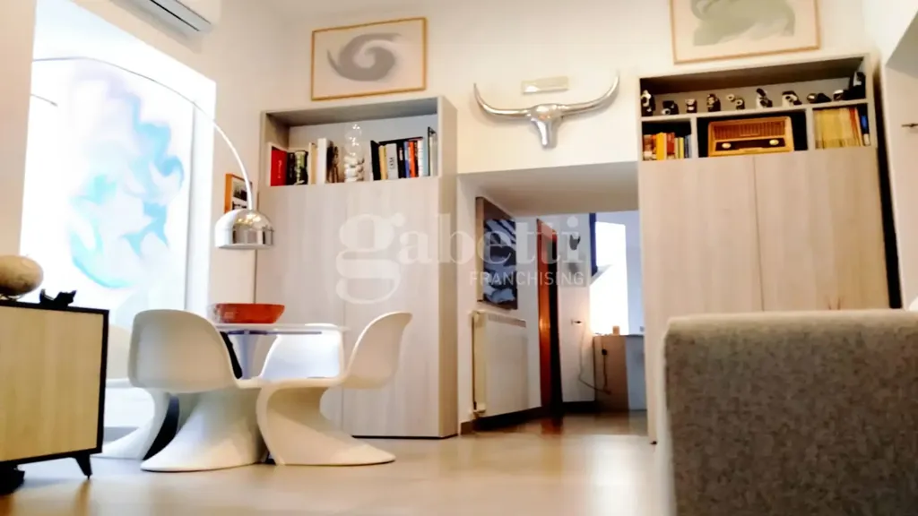 Séjour - Bright Trilocale with Park View in Naples