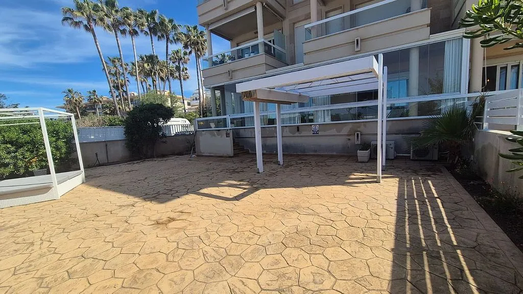 Terrass - Seafront Apartment with Terrace in El Coll d'en Rabassa